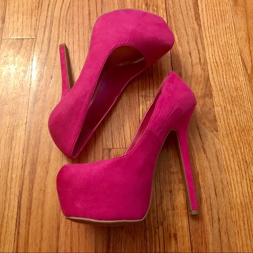 Hot Pink Heels